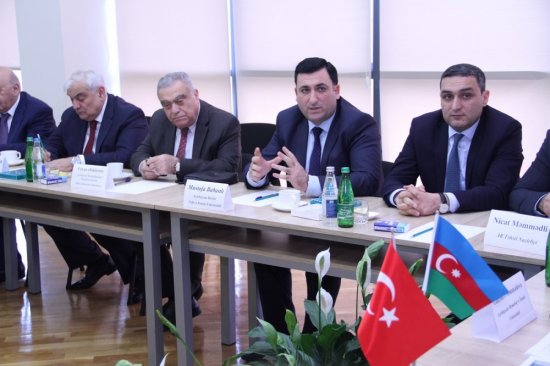 Rektorlar Memarlıq və İnşaat Universitetində toplandı
