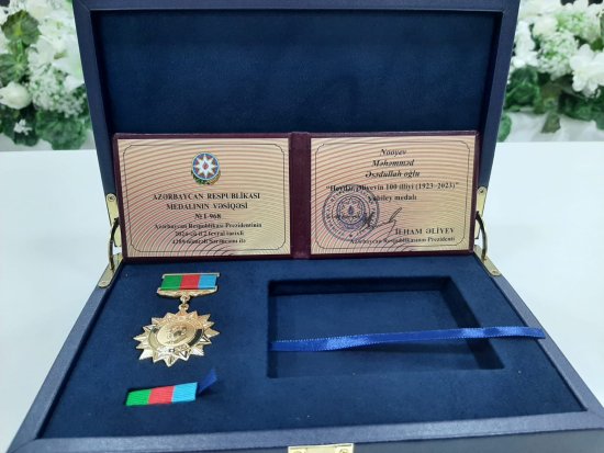 Prezident avar xalqının nümayəndəsini Heydər Əliyevin 100 illiyi  yubiley medalı ilə təltif etdi