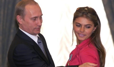 Putinin sevgilisi deputatlıqdan imtina etdi