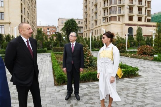 Prezident və xanımı daha bir parkın açılışını etdi 
